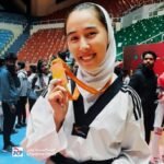 به نقل از رسانه‌های معتبر افغانستان و منطقه، یک دختر ۲۲ ساله تکواندوکار به‌نام خدیجه احمدزاده در شهر هرات توسط نیروهای طالبان بازداشت شده است. او در یک باشگاه خانگی برای دختران تمرین تکواندو برگزار می‌کرد؛ فعالیتی که در دو سال اخیر با محدودیت‌های شدید روبه‌رو بوده است