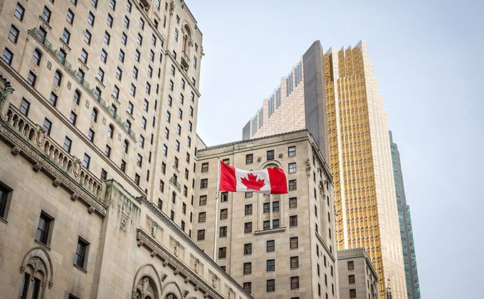 عکس رسمی از ساختمان اداره مهاجرت کانادا